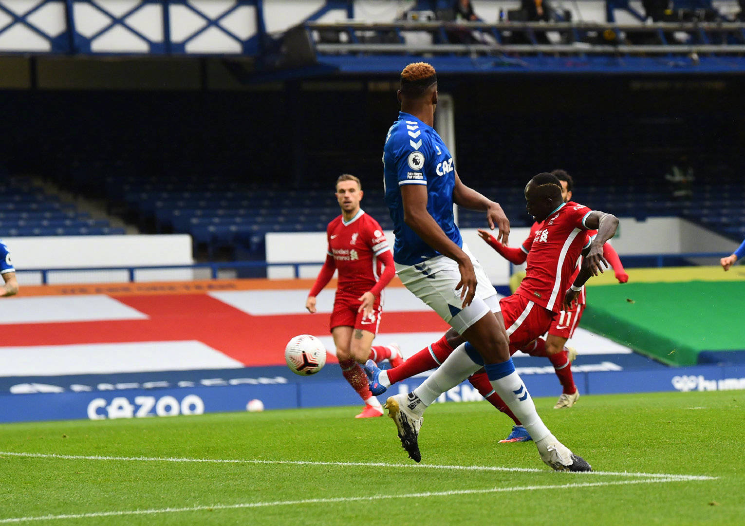 决定性影响 决定性影响